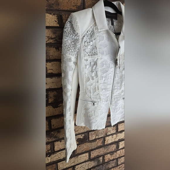 C - NWT BCBGMaxazria white jacquard jacket "boe" - Picture 8 of 9